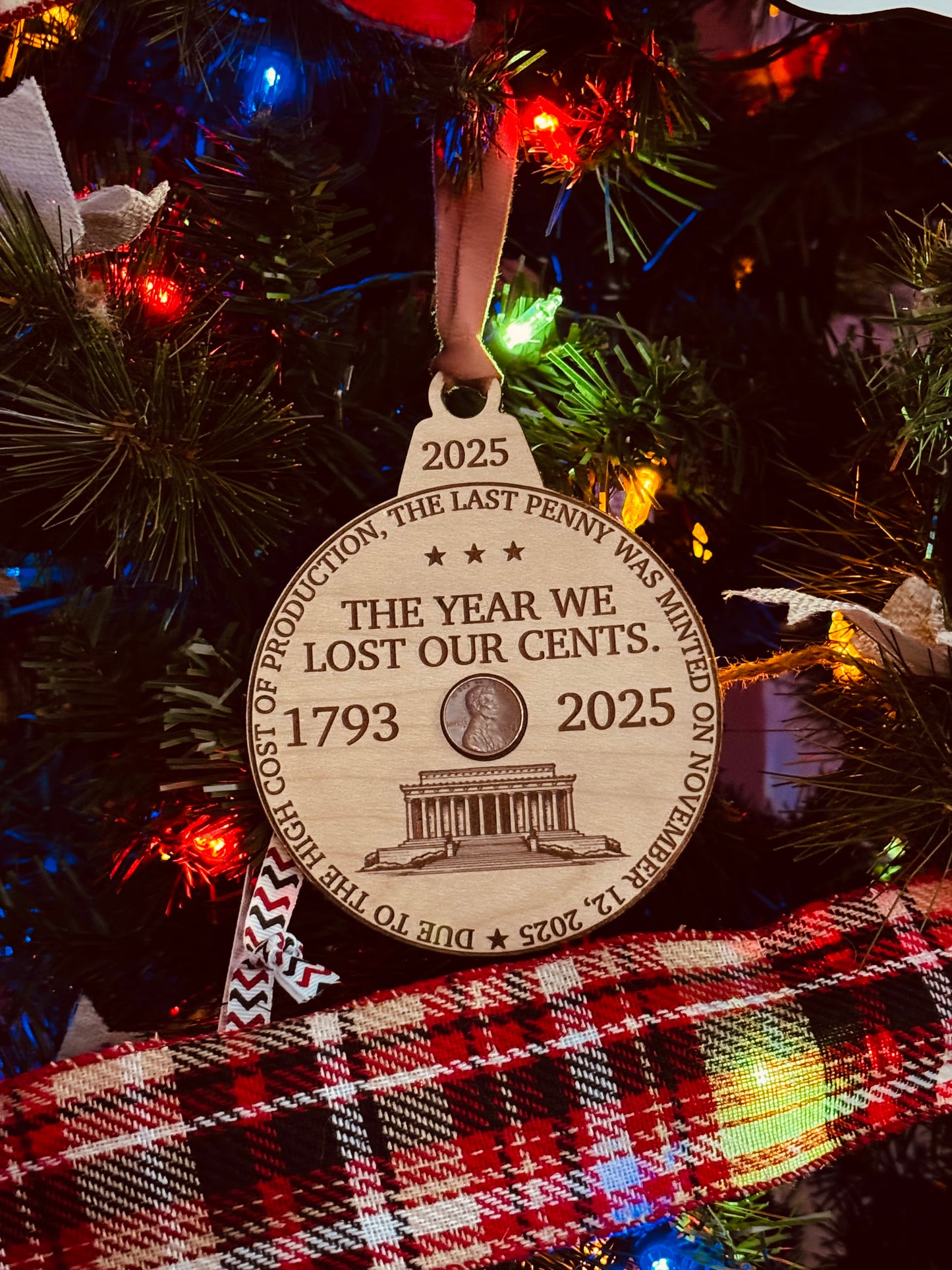 Commemorative 2025 Penny Ornament - The Year We Lost Our Cents